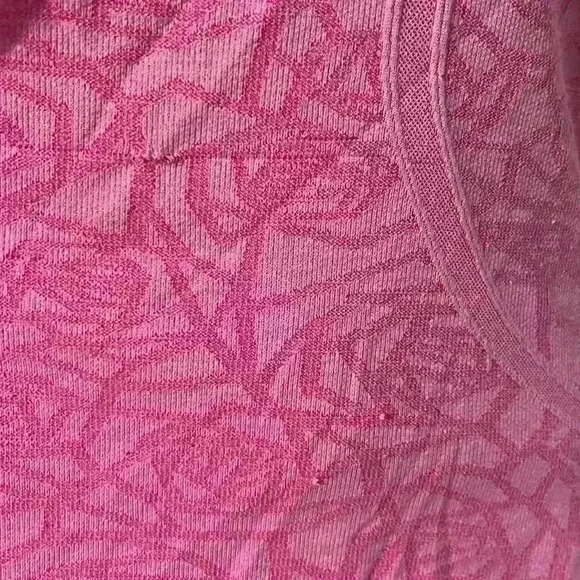 Lululemon shirt - Picture 4 of 6
